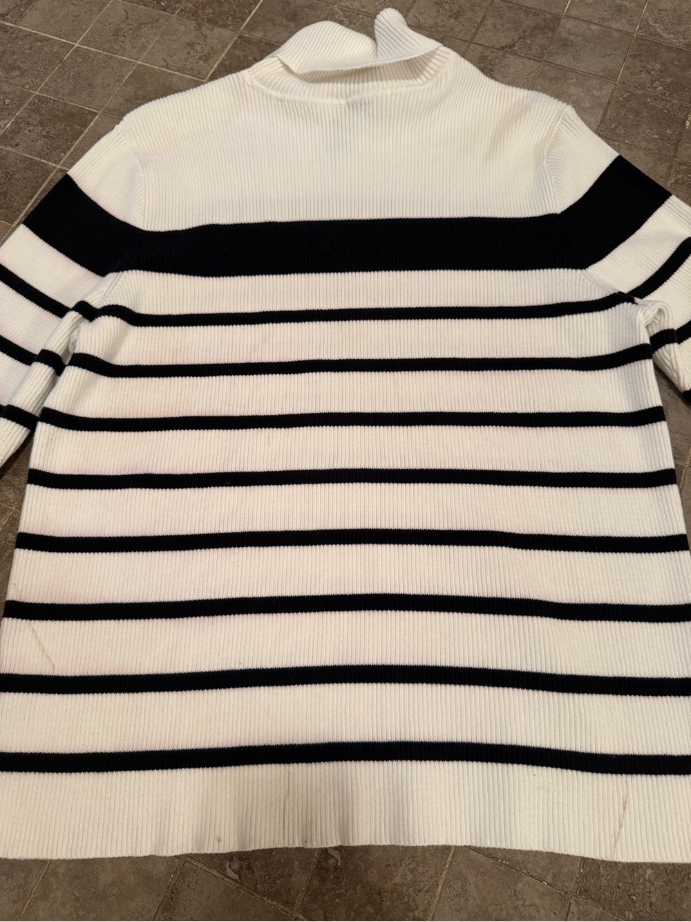 Lauren Ralph Lauren - Striped Turtleneck Sweater - Picture 5 of 10